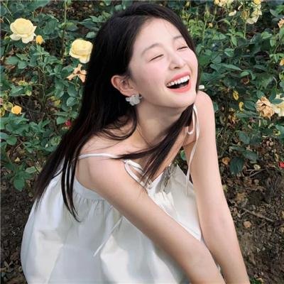 人事美魔女·椿真子 海报