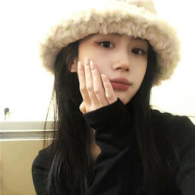 艳舞满巴黎 海报